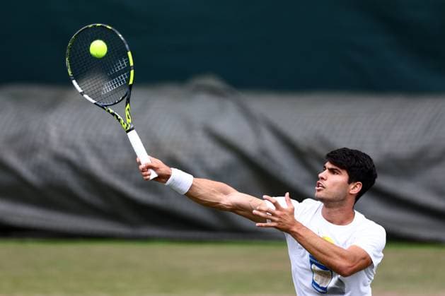 Carlos Alcaraz practising Wimbledon Tennis Championships, Day 13, The All England Lawn Tennis and Croquet Club, London, UK - 13 Jul 2024  Copyright: xJamesxMarsh Shutterstockx 14584808g
