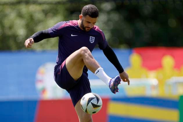 England national team, Nationalteam player Kyle Walker during an English National Soccer Team s training session on the eve of UEFA EURO, EM, Europameisterschaft,Fussball 2024 s final game against Spain in Blankenhain, Germany, 13 July 2024. English National Soccer Team trains ahead of UEFA Euro 2024 s final game against Spain !ACHTUNG: NUR REDAKTIONELLE NUTZUNG!  Copyright: xAlbertoxEstevezx GRAF6705 20240713-55014140682_1