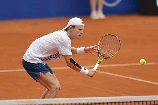 Tennis Men ATP, Tennis Men Tour 500 European Open Hamburg, Hamburg Open ATP 500 2024 Qualifying Round , 13 07 2024, Jesper de Jong plays a backhand Copyright: FernandoxSoares