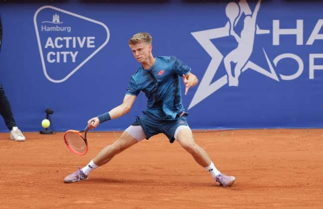 Tennis Men ATP, Tennis Men Tour 500 European Open Hamburg, Hamburg Open ATP 500 2024 Qualifying Round , 13 07 2024, Marvin Moeller GER plays a forehand Copyright: FernandoxSoares