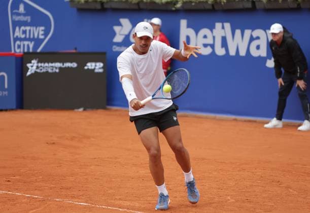 Tennis Men ATP, Tennis Men Tour 500 European Open Hamburg, Hamburg Open ATP 500 2024 Qualifying Round , 13 07 2024, Nick Hardt DOM plays a backhand Copyright: FernandoxSoares