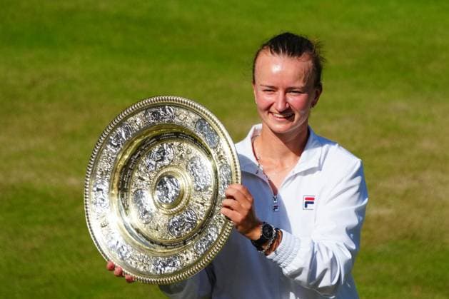 Barbora Krejcikova celebrates victory in the Ladies Singles Final Wimbledon Tennis Championships, Day 13, The All England Lawn Tennis and Croquet Club, London, UK - 13 Jul 2024  Copyright: xJavierxGarcia Shutterstockx 14584798cp