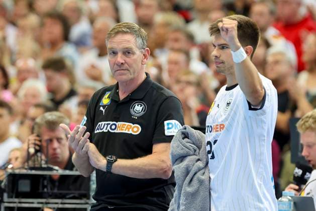 Coach Alfred Gislason Germany and Renars Uscins Germany cheer, Friendly match, Germany vs France, Westfalenhalle, 13 07 2024, Dortmund, Germany