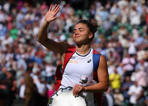 13th July 2024; All England Lawn Tennis and Croquet Club, London, England; Wimbledon Tennis Tournament, Day 13; Jasmine Paolini (ITA) waves goodbye to the Wimbledon crowd after losing to Barbora Krejcikova (CZE)  ActionPlus12667501 JohnxPatrickxFletcher