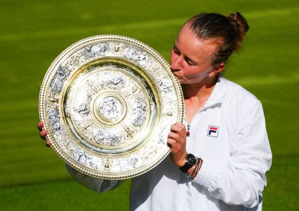 Barbora Krejcikova lifts the Venus Rosewater Dish after victory in the Ladies Singles Final Wimbledon Tennis Championships, Day 13, The All England Lawn Tennis and Croquet Club, London, UK - 13 Jul 2024  Copyright: xJavierxGarcia Shutterstockx 14584798cy