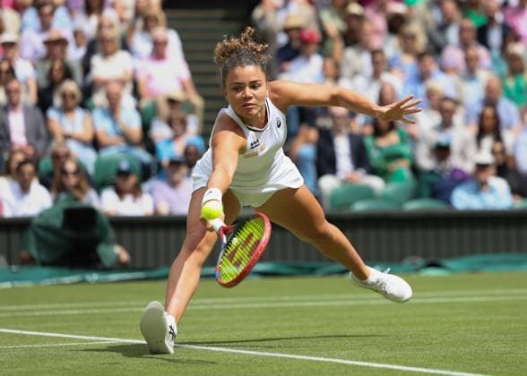Jasmine Paolini ITA , Final, Final Tennis Wimbledon 2024 Grand Slam ITF ATP WTA AELTC London Great Britain 13 July 2024 Copyright: xJuergenxHasenkopfx