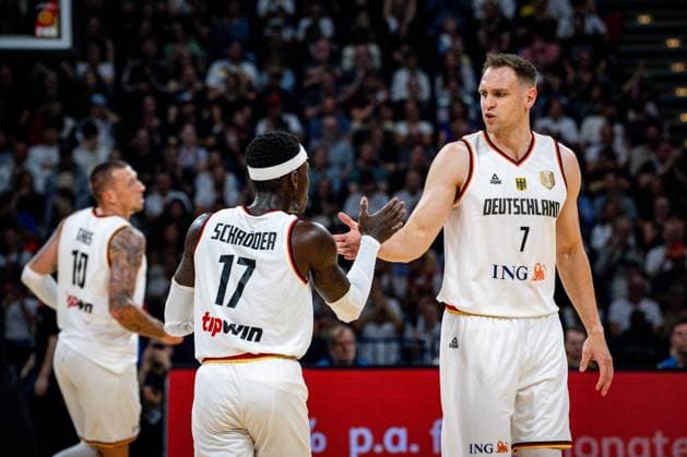 Basketball Hamburg 13 07 2024 Preparation for the Olympics Paris 2024 Test match DBB international match Germany GER Netherlands NED Dennis Schröder Schroeder Germany, No 17 Schröder Schroder Johannes Voigtmann Germany, No 07