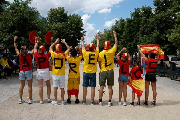 Spanish fans prior to the Euro 2024 final held tonight between the Spanish and English national football teams in Berlin, Germany, 14 July 2024. Euro 2024 Final. Spain - England !ACHTUNG: NUR REDAKTIONELLE NUTZUNG!  Copyright: xJ.J.Guillenx GRAF7120 20240714-55014147260_1