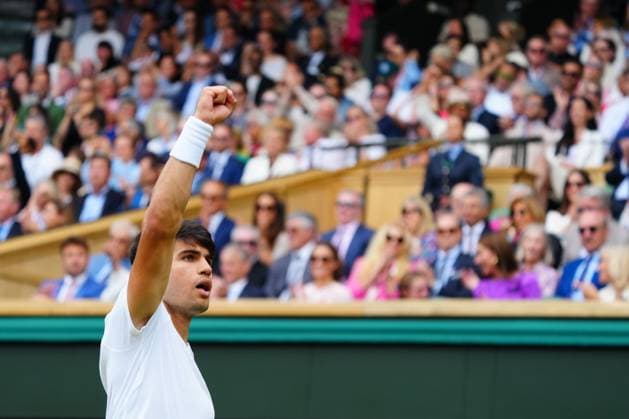 Carlos Alcaraz celebrates during the Gentlemen s Singles final Wimbledon Tennis Championships, Day 14, The All England Lawn Tennis and Croquet Club, London, UK - 14 Jul 2024  Copyright: xJavierxGarcia Shutterstockx 14584814dp