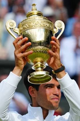 Carlos Alcaraz celebrates victory in the Gentlemen s Singles final Wimbledon Tennis Championships, Day 14, The All England Lawn Tennis and Croquet Club, London, UK - 14 Jul 2024  Copyright: xJavierxGarcia Shutterstockx 14584814ev