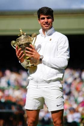Carlos Alcaraz celebrates victory in the Gentlemen s Singles final Wimbledon Tennis Championships, Day 14, The All England Lawn Tennis and Croquet Club, London, UK - 14 Jul 2024  Copyright: xJavierxGarcia Shutterstockx 14584814go