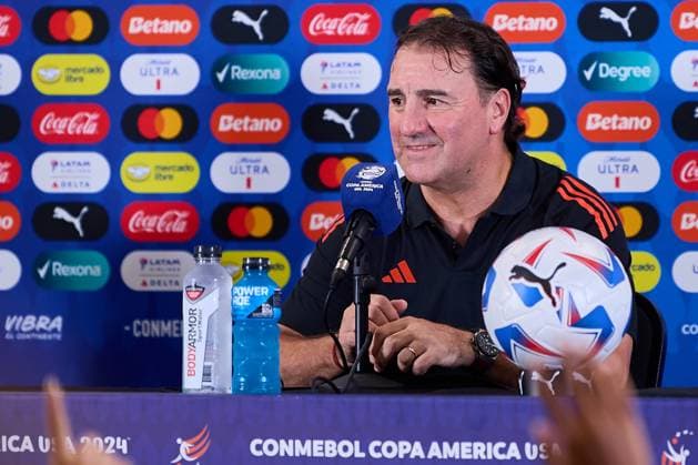 RECORD DATE NOT STATED Copa America USA 2024 Colombia press conference, PK, Pressekonferenz Nestor Lorenzo head coach of Colombia during press conference ahead of final match against Argentina as part of CONMEBOL Copa America USA 2024 at Hard Rock Stadium on July 13, 2024 in Miami Gardens, United States. MIAMI GARDENS FLORIDA UNITED STATES  Copyright: xJosexLuisxMelgarejox 20240713160122_CA_F_2024_COL_PRESS_LORENZO4