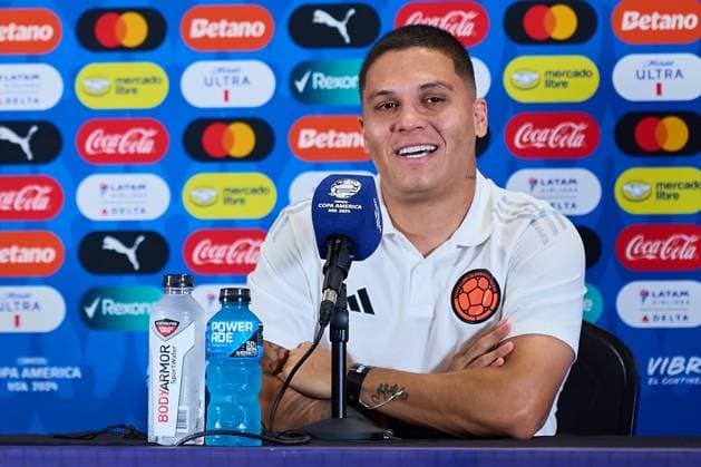 RECORD DATE NOT STATED Copa America USA 2024 Colombia Training and press conference, PK, Pressekonferenz Juan Fernando Quintero of Colombia during press conference ahead of final match against Argentina as part of CONMEBOL Copa America USA 2024 at Hard Rock Stadium on July 13, 2024 in Miami Gardens, United States. MIAMI GARDENS FLORIDA UNITED STATES  Copyright: xJosexLuisxMelgarejox 20240713161004_CA_F_2024_COL_PRESS_QUINTERO20