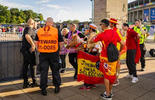 Berlin, Germany 14th Jul 2024 Spanish Fans in Berlin Spain England Spain England 14 07 2024