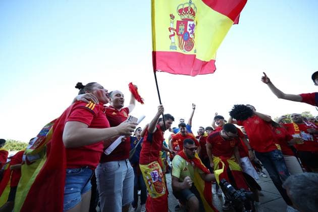 14 07 2024, xtgx, Football EM 2024 Final, Spain England emspor, v l emotions, fans, atmosphere, flags, logo, Spain, spectators, jerseys UEFA REGULATIONS PROHIBIT ANY USE OF PHOTOGRAPHS as IMAGE SEQUENCES and or QUASI VIDEO Berlin