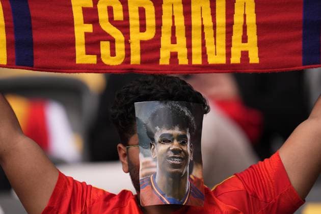 Spain supporters before the final match between Spain and England at the Euro 2024 soccer tournament in Berlin at Olympiastadium, Germany, Sunday, July 14, 2024 - Soccer .  Copyright: xFabioxFerrari LaPressex