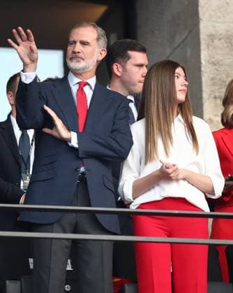 14 07 2024, xtgx, European Football Championship 2024 Final, Spain England emspor, v l Felipe VI King of Spain and daughter Sofia UEFA REGULATIONS PROHIBIT ANY USE OF PHOTOGRAPHS as IMAGE SEQUENCES and or QUASI VIDEO Berlin
