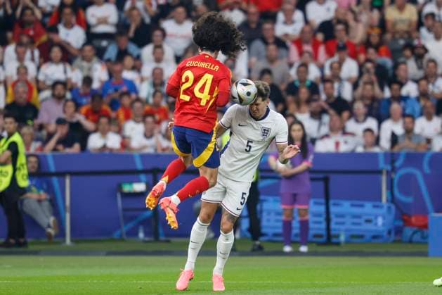 GER, Berlin, Football, Spain vs England, Final, Olympiastadion Berlin, UEFA EURO 2024, v l Marc Cucurella Spain , John Stones England , duel, action, fight, fights for the ball, header, scene, arms, hand, applied, 14 07 2024, Copyright: HMBxMedia HeikoxBecker
