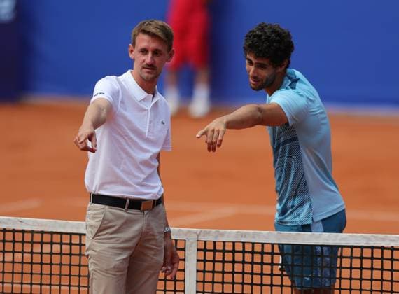 Tennis Men ATP, Tennis Men Tour 500 European Open Hamburg, Hamburg Open ATP 500 2024 Qualifying Round , 14 07 2024, Aziz Dougaz TUN and umpire discuss where the ball has dropped Copyright: FernandoxSoares