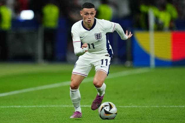 GER: Spain v England. UEFA EURO, EM, Europameisterschaft,Fussball 2024 Final Phil Foden of England during the UEFA Euro 2024 match between Spain and England, Final, played at Olympiastadion on July 14, 2024 in Berlin, Germany. kpng Copyright: xBaguxBlancox xPRESSINPHOTOx PS_240714_ESP_ENG_060