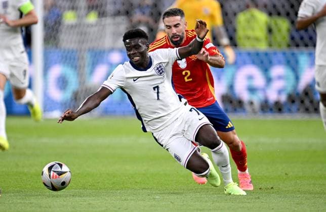 Football Euro 2024 Final 14 07 2024 Spain England Bukayo Saka left, England vs Dani Carvajal right, Spain