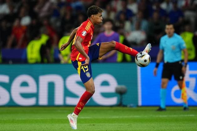 GER: Spain v England. UEFA EURO, EM, Europameisterschaft,Fussball 2024 Final Lamine Yamal of Spain during the UEFA Euro 2024 match between Spain and England, Final, played at Olympiastadion on July 14, 2024 in Berlin, Germany. kpng Copyright: xBaguxBlancox xPRESSINPHOTOx PS_240714_ESP_ENG_069