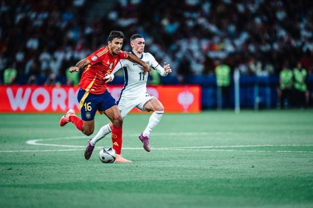 Soccer Men UEFA European Football Championship 2024 Final Spain v England 14 07 2024 v l Rodri 16, Spain and Phil Foden 11, England Berlin Olympiastadion Berlin Germany