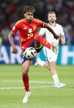 14 07 2024, xtgx, Football EM 2024 Final, Spain England emspor, v l Lamine Yamal Nasraoui Ebana Spain UEFA REGULATIONS PROHIBIT ANY USE OF PHOTOGRAPHS as IMAGE SEQUENCES and or QUASI VIDEO Berlin