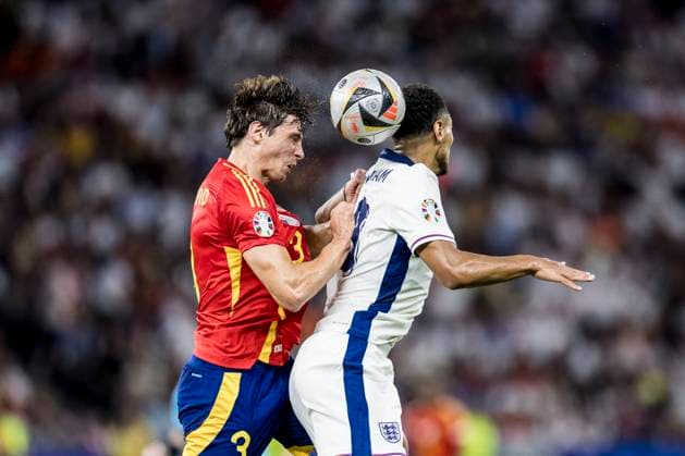 Spain v England, UEFA EURO, EM, Europameisterschaft,Fussball 2024 final, Berlin, Germany Berlin, Germany. 14th, July 2024. Robin Le Normand (3) of Spain and Jude Bellingham (10) of England seen during the UEFA Euro 2024 final between Spain and England at Olympiastadion in Berlin. Berlin Germany  Copyright: xGonzalesxPhoto LassexLagonix