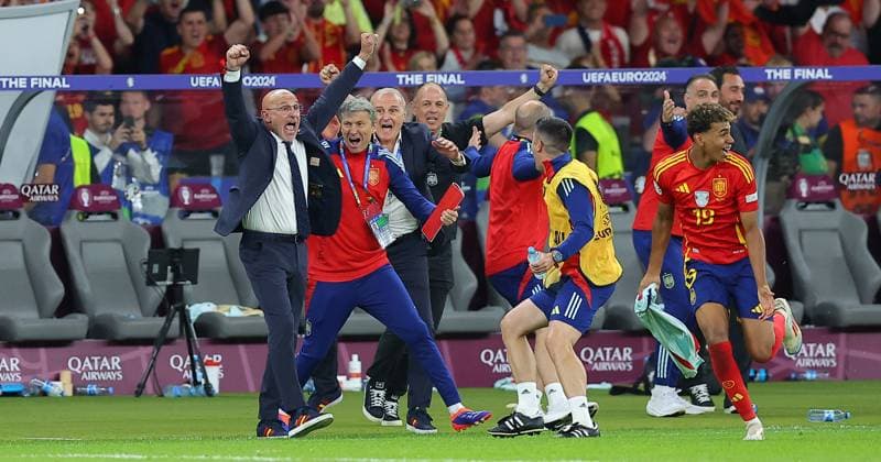 Spain England UEFA EURO 2024 Final Berlin, 14 07 2024, Olympiastadion, UEFA EURO 2024 Germany, Final, Spain ESP England ENG 2 1 1 0 , In the picture Spain is European Champion of UEFA Euro 2024 Cheering Spain Coach Luis de la Fuenta Spain ,