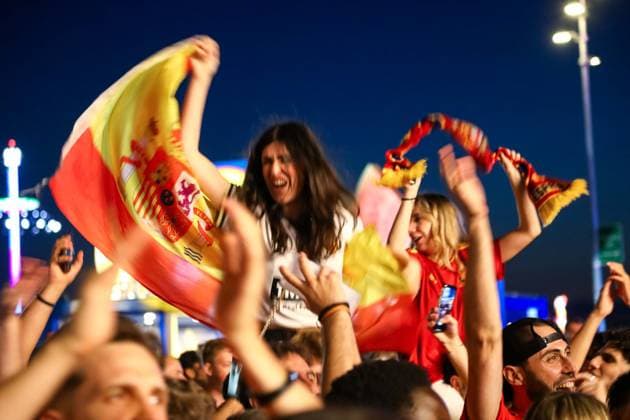 Fan Zone Burgplatz in Düsseldorf Public Viewing UEFA EURO 2024 Fianel Spain vs. England 14 07 2024 Fan Zone Burgplatz in Düsseldorf Public Viewing UEFA EURO 2024 Fianel Spain vs. England on 14 07 2024, Düsseldorf Copyright: xBEAUTIFULxSPORTS KennyxBeelex