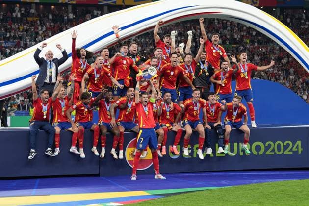 Spain is European Champion, Alvaro Morata Spain Spain, 07 lifts the Henri Delaunay Cup Berlin 14 07 2024 Spain vs England, M51, EURO2024 Final, Olympiastadion Berlin