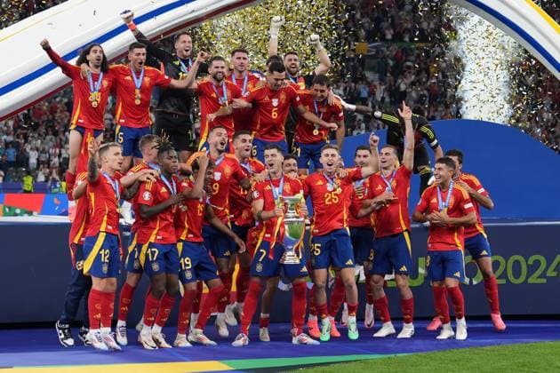Spain is European Champion, Alvaro Morata Spain Spain, 07 lifts the Henri Delaunay Cup Berlin 14 07 2024 Spain vs England, M51, EURO2024 Final, Olympiastadion Berlin
