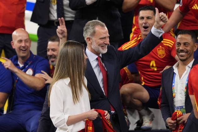 King Felipe VI of Spain with the trophy after a final match between Spain and England at the Euro 2024 soccer tournament in Berlin at Olympiastadium, Germany, Sunday, July 14, 2024 - Soccer .  Copyright: xFabioxFerrari LaPressex
