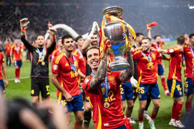 GER, Euro 2024, Final, Spain ESP vs England GBR 14 07 2024, Olympiastadion Berlin, Berlin, GER, Euro 2024, Final, Spain ESP vs England GBR In the picture Alejandro Grimaldo Spain Spain ESP, 12 with European Championship trophy in his hand, celebrates, is happy, emotions, holds up the trophy nordphotoxGmbHxx xChristianxSchulze nph000300