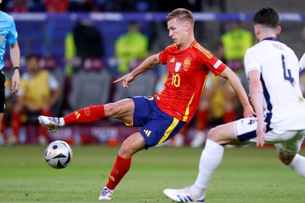 OLMO Dani Team Spain European Championships 2024 Germany EURO 2024 Match Final SPA ENG 2 1 on 14 07 2024 in Berlin DFL REGULATIONS PROHIBIT ANY USE OF PHOTOGRAPHS as IMAGE SEQUENCES and or QUASI VIDEO Copyright: xLacixPerenyix