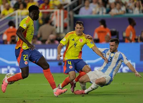 Nicolas Tagliafico ARGENTINA VS COLOMBIA Date 14 07 2024 Description FINAL COPA AMERICA UNITED STATES Copyright: xxdanielxferrarix