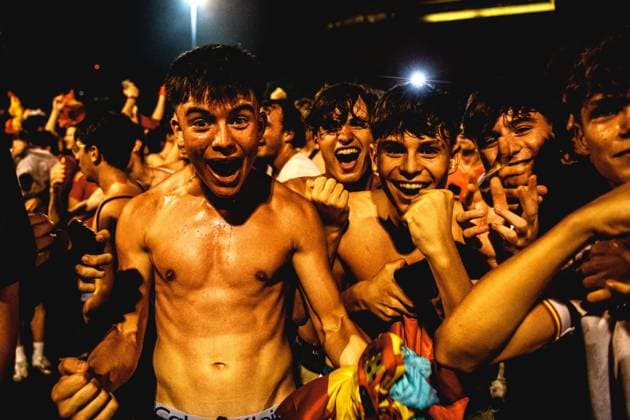 July 14, 2024, Barcelona, Catalonia, Spain: Spanish fans celebrate the victory against England in the UEFA EURO, EM, Europameisterschaft,Fussball 2024 final during a big screen event in Barcelona Barcelona Spain - ZUMAo105 0711163049st Copyright: xMatthiasxOesterlex