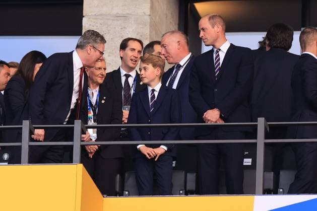 Spain v England: Final - UEFA EURO, EM, Europameisterschaft,Fussball 2024. Sir Keir Starmer and Prince William are standing before the UEFA European Championship, EM, Europameisterschaft Final between Spain and England at Olympiastadion in Berlin, Germany, on Sunday, July 14, 2024. Berlin North Rhine-Westphalia Germany  Copyright: xMIxNewsx originalFilename:fletcher-spainvse240714_np6pR.jpg