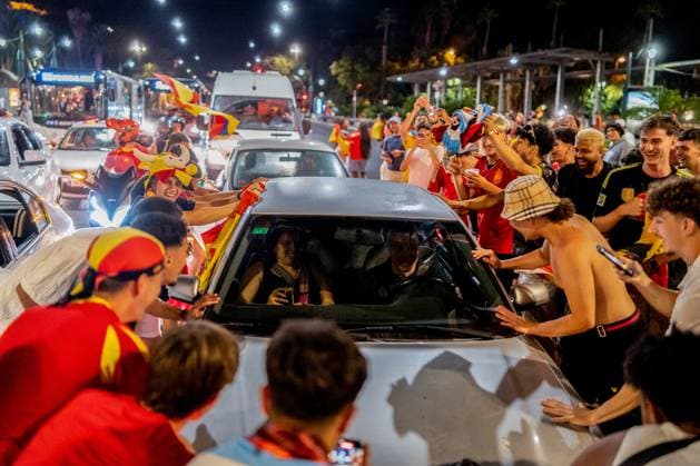 July 15, 2024, Malaga, Spain: Spain football fans seen celebrating in Malaga the victory of Spain at the UEFA EURO, EM, Europameisterschaft,Fussball 2024. Spain won the UEFA Euro 2024 after a match against England celebrated at Olympiastadion in Berlin, Germany. Malaga Spain - ZUMAs197 0711374377st Copyright: xFrancisxGonzalezx