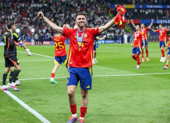 Spain v England Spain Defender Aymeric Laporte Al-Nassr celebrates winning during the Spain v England UEFA EURO, EM, Europameisterschaft,Fussball 2024 Final at the Olympiastadion Stadium, Berlin, Germany on 14 July 2024 Editorial use only. All images are copyright Every Second Media Limited. No images may be reproduced without prior permission. Copyright: xIMAGO EveryxSecondxMediax ESM-1060-0216