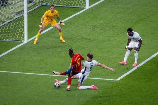 Football Berlin 14 07 2024 UEFA Euro 2024 Final England ENG Spain ESP Nico Williams Spain, No 17 John Stones England, No 05