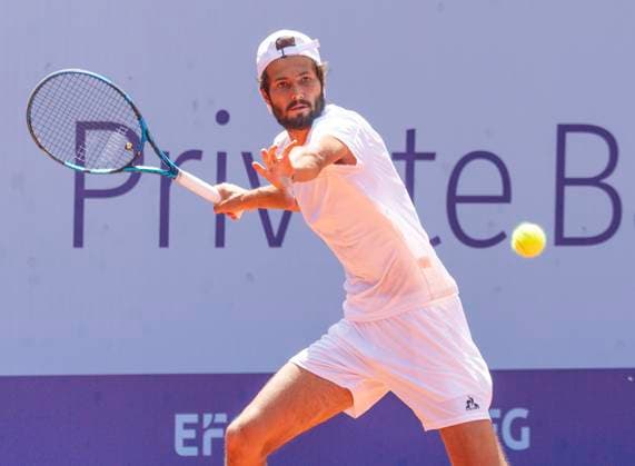 July 15, 2024, Gstaad, Bern, Switzerland: Gstaad Switzerland, 07 15 2024: TITOUAN DROGUET of France make a forehand during 16th finals of EFG Swiss Open Gstaad ATP, Tennis Herren 250, EFG Swiss Open Gstaad-ATP 250 took place at Roy Emerson Arena in Gstaad, which is located in the famous ski resort of Gstaad and which is located in the Bernese Oberland. Gstaad Switzerland - ZUMAd206 20240715_zip_d206_022 Copyright: xEricxDubostx