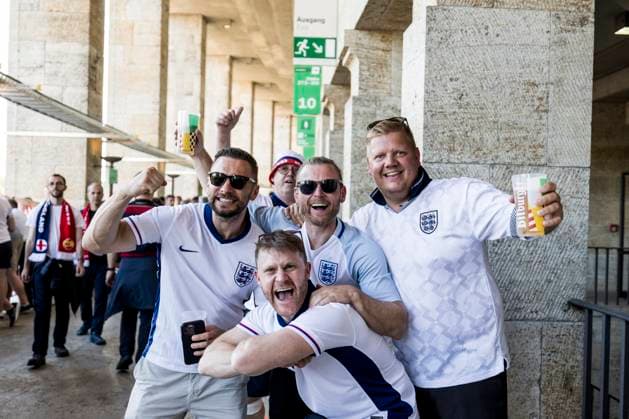 Spain v England, UEFA EURO, EM, Europameisterschaft,Fussball 2024 final, Berlin, Germany Berlin, Germany. 14th, July 2024. Football fans of England seen before the UEFA Euro 2024 final between Spain and England at Olympiastadion in Berlin. Berlin Germany  Copyright: xGonzalesxPhoto LassexLagonix