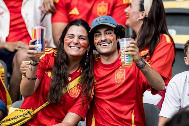 Spain v England, UEFA EURO, EM, Europameisterschaft,Fussball 2024 final, Berlin, Germany Berlin, Germany. 14th, July 2024. Football fans of Spain seen on the stands before the UEFA Euro 2024 final between Spain and England at Olympiastadion in Berlin. Berlin Germany  Copyright: xGonzalesxPhoto LassexLagonix