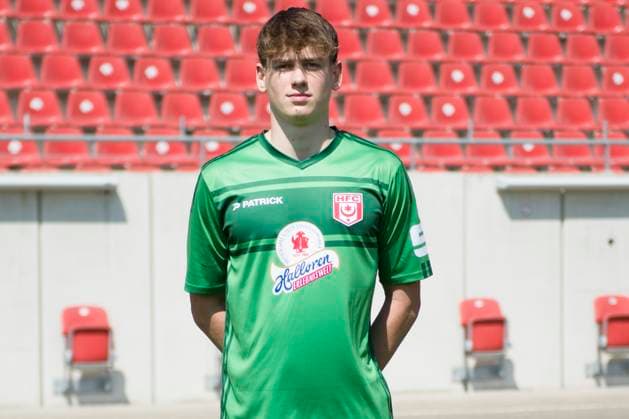 Halle, Germany 15 July 2024 Regionalliga Nordost Team photo 2024 2025 Hallescher FC In the picture Goalkeeper Keno Miguel Meyer Halle Leuna Chemie Stadion Sachsen Anhalt Copyright: xFotostandx xBallaschx