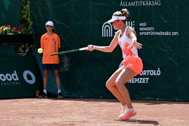 Magdalena Frech (POL) during the single match of WTA250 Hungarian Gran Prix Tennis on 15th July 2024 at Romai Teniszakademia, Budapest, Hungary  Copyright: xVincenzoxOrlando IPAxSportx xipax xx IPA_48014192 IPA_Agency_IPA48014192