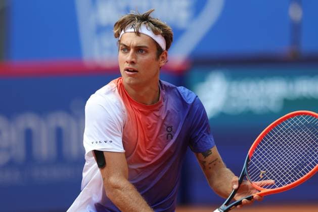 Tennis Men ATP, Tennis Men Tour 500 European Open Hamburg, Hamburg Open ATP 500 2024 , 15 07 2024, Flavio Cobolli ITA plays a backhand Copyright: FernandoxSoares