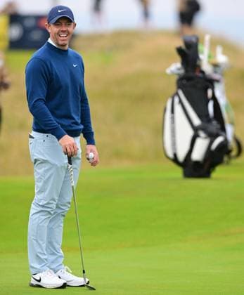 Rory McIlroy on the 3rd Green The British Open Championship, Practice, Golf, Royal Troon, Troon, UK - 16 July 2024  Copyright: xGreigxCowie Shutterstockx 14587991c