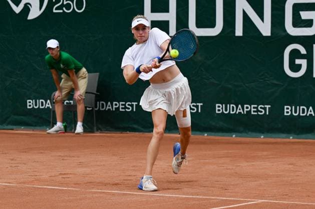 Budapest: Fanny Stollar (HUN) during the single match vs. Diana Shnaider at the WTA250 Hungarian Gran Prix Tennis on 16th July 2024 at Romai Teniszakademia, Budapest, Hungary International Tennis match - WTATOUR Day 4 Round of 32  - ZUMAp169 20240716_zsa_p169_098 Copyright: xVincenzoxOrlando IPAxSportx